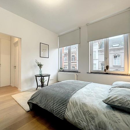 Elegant Flat Cinquantenaire Брюксел Екстериор снимка