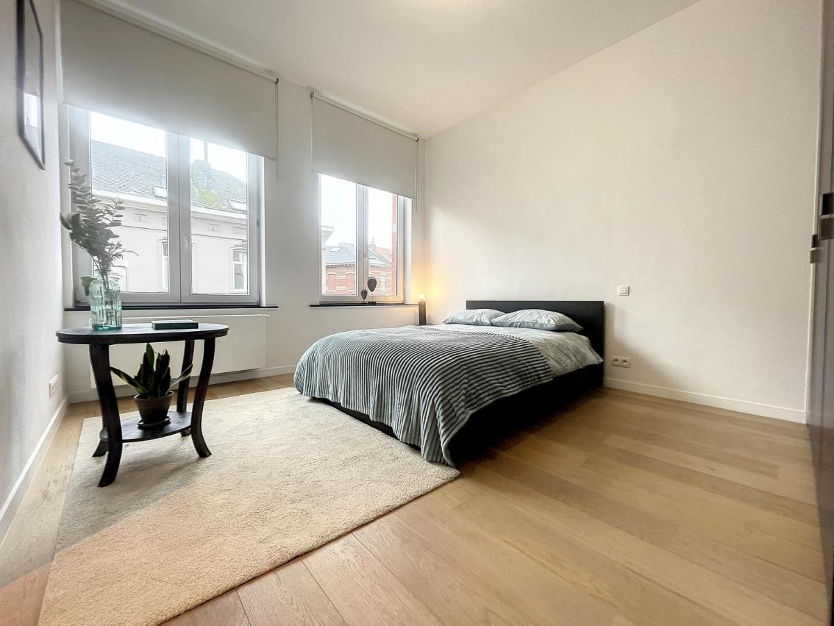 Elegant Flat Cinquantenaire Брюксел Екстериор снимка